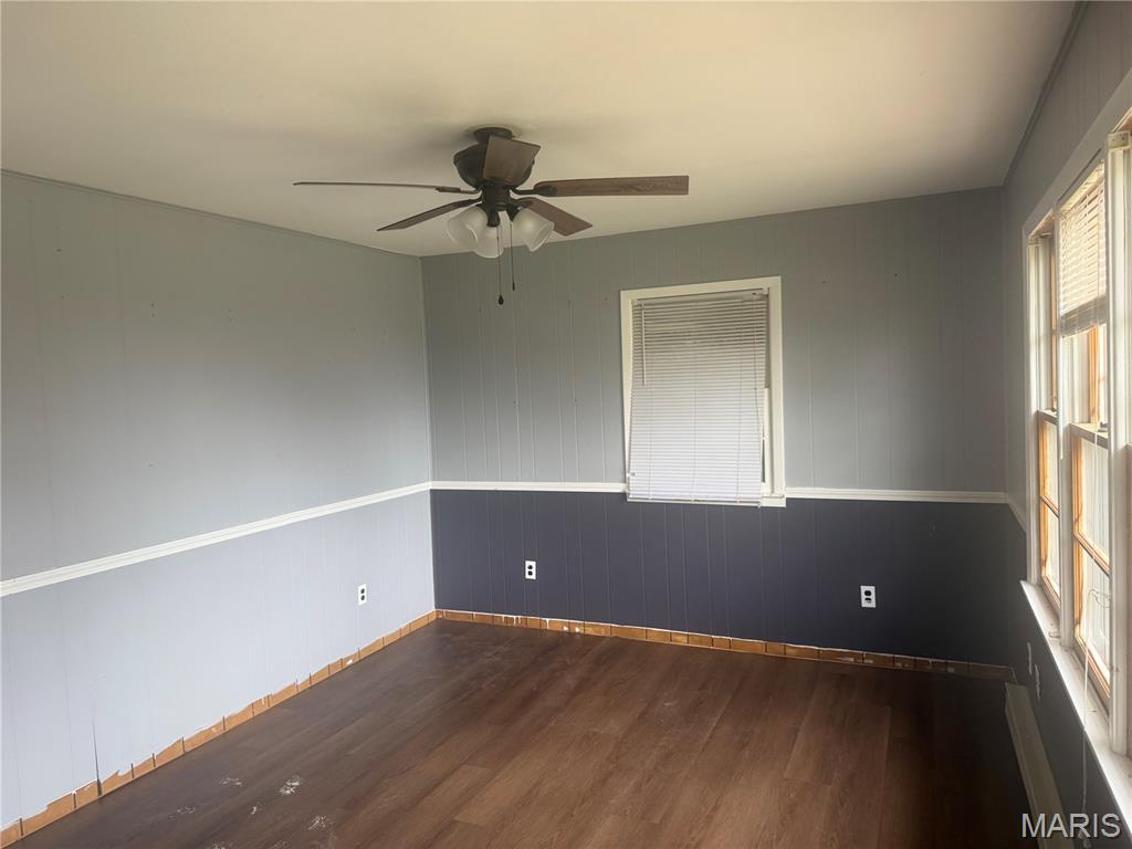 210 South High Street Iberia, MO 65486 - Photo 7 of 19