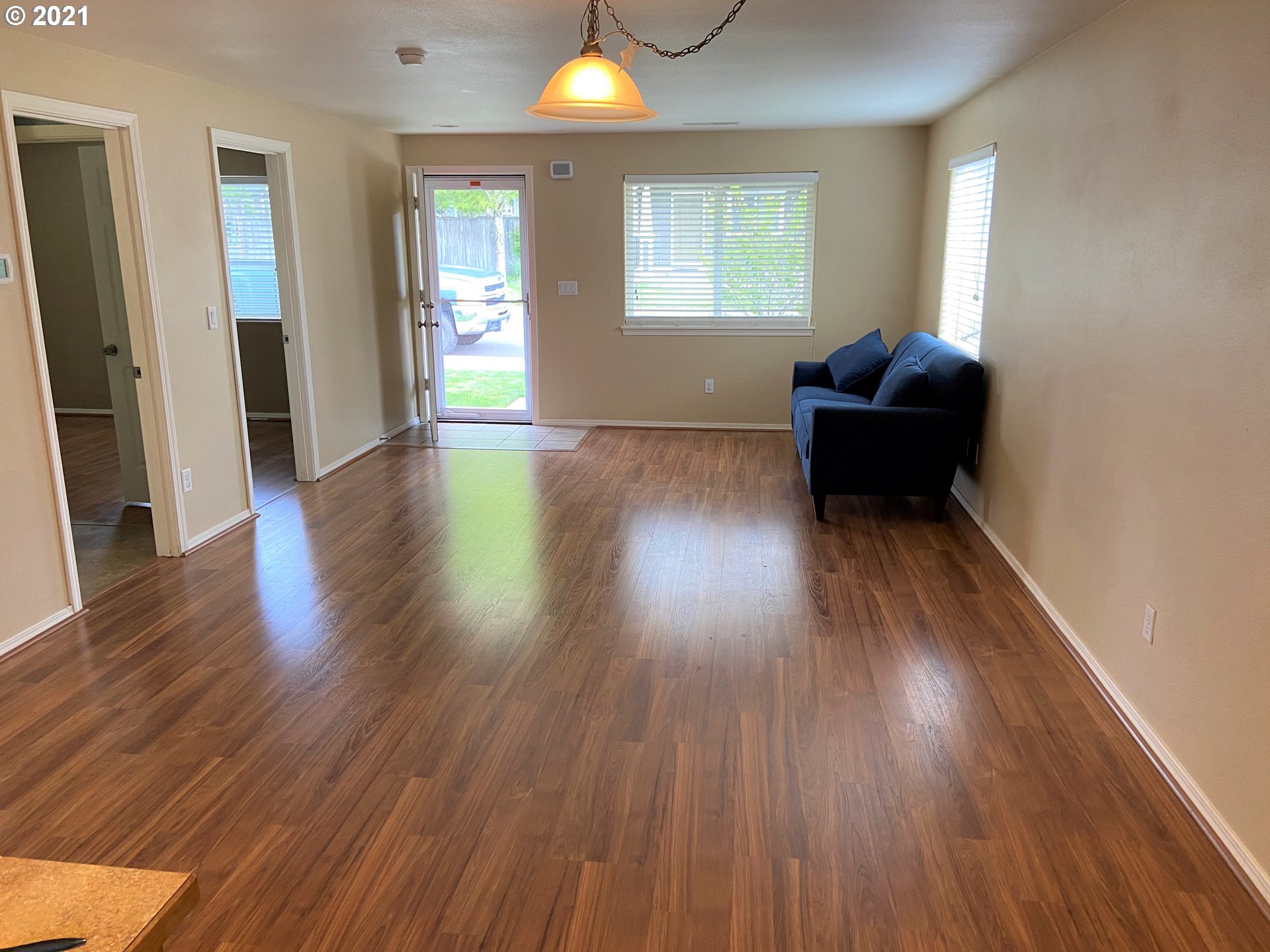 1910 South 57th Place Springfield, OR 97478 - Photo 5 of 16