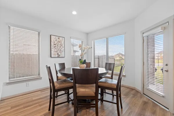 $3,400 | 28410 Hannahs Harbor Lane, Katy, TX 77494