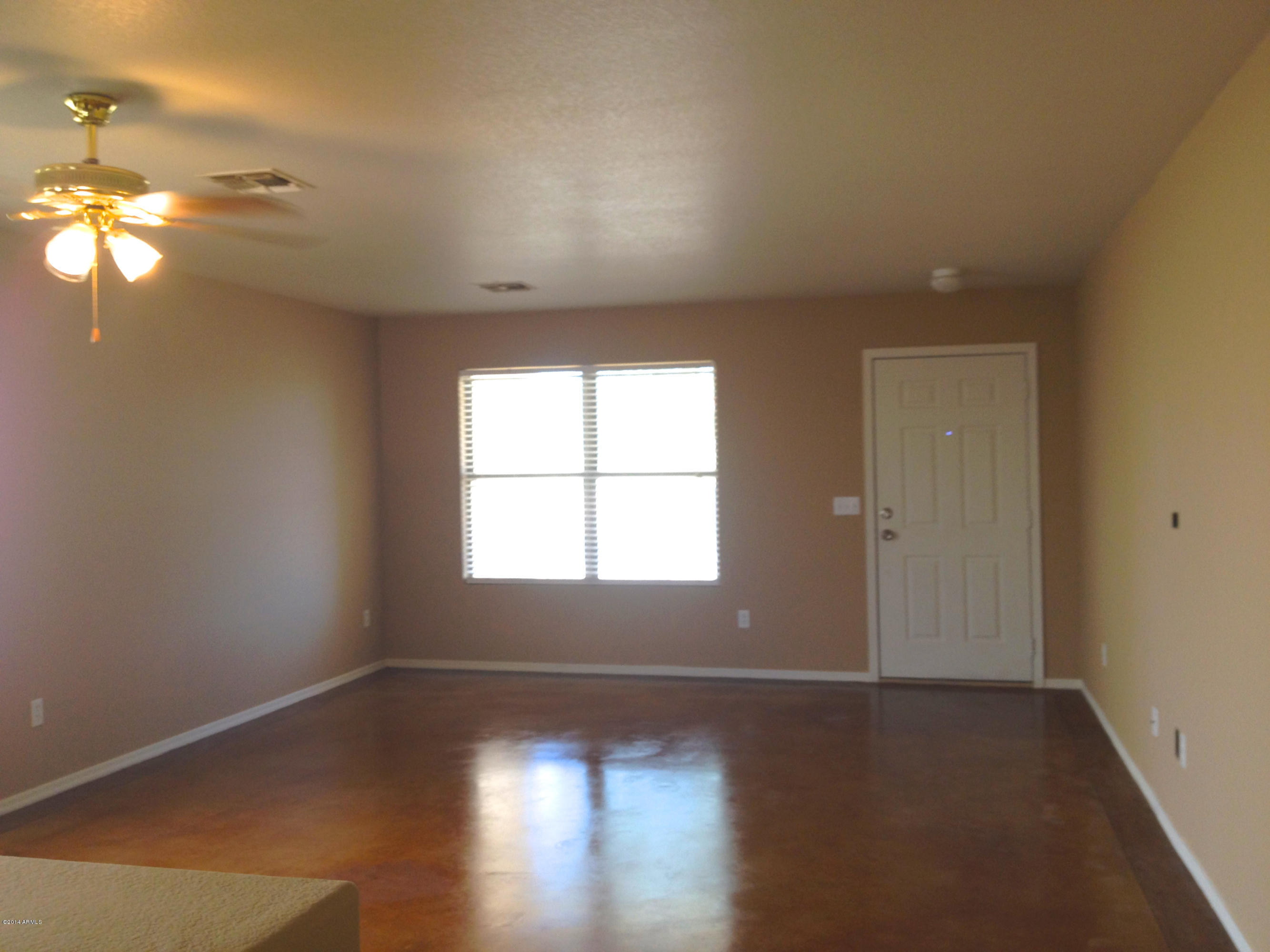 2518 West Roeser Road Phoenix, AZ 85041 - Photo 2 of 41 Gallery Image 2