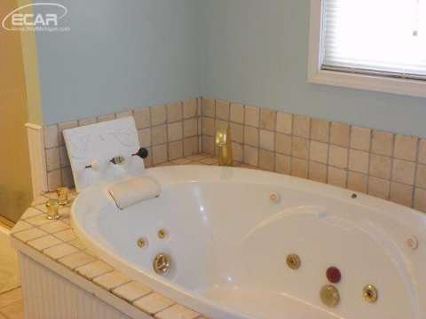 10325 Lehring Road Byron, MI 48418 - Photo 9 of 27 20436041-8.JPG