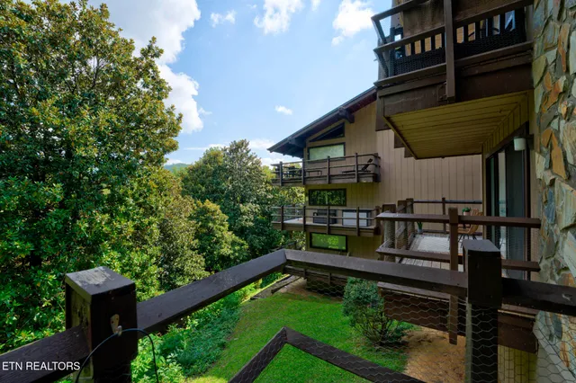 $139,900 | 1081 Cove Road, Unit 613, Sevierville, TN 37876