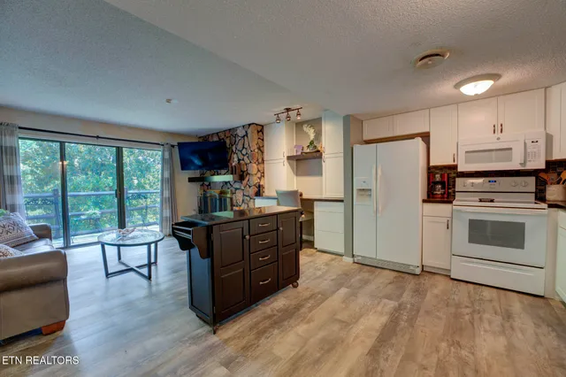 $139,900 | 1081 Cove Road, Unit 613, Sevierville, TN 37876