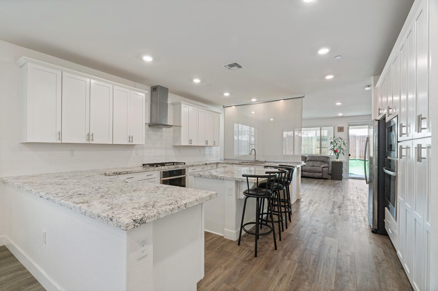 1032 Sebago Street Roseville, CA 95747 - Photo 10 of 49