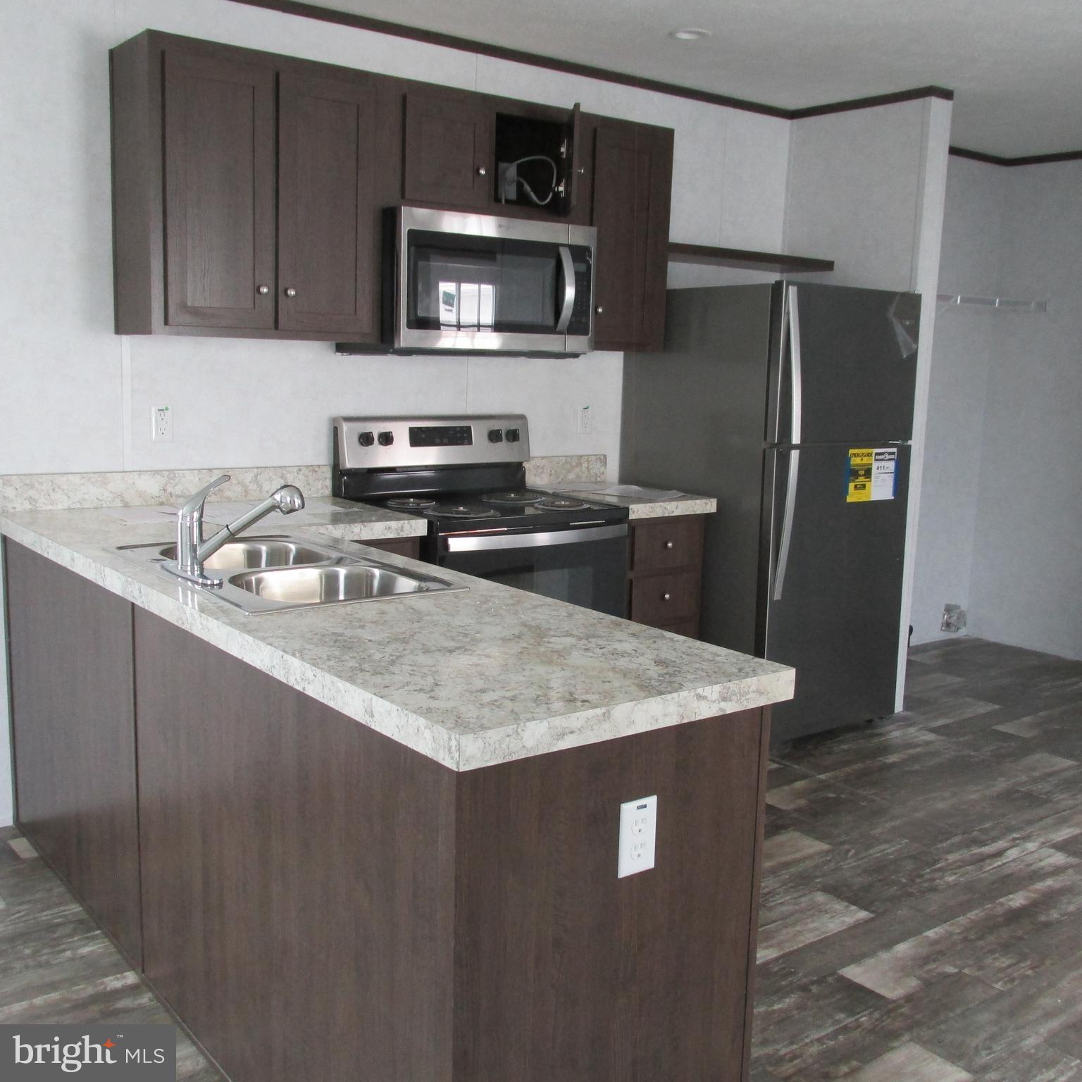 22 Abbey Road Coatesville, PA 19320 - Photo 3 of 10 Gallery Image 3
