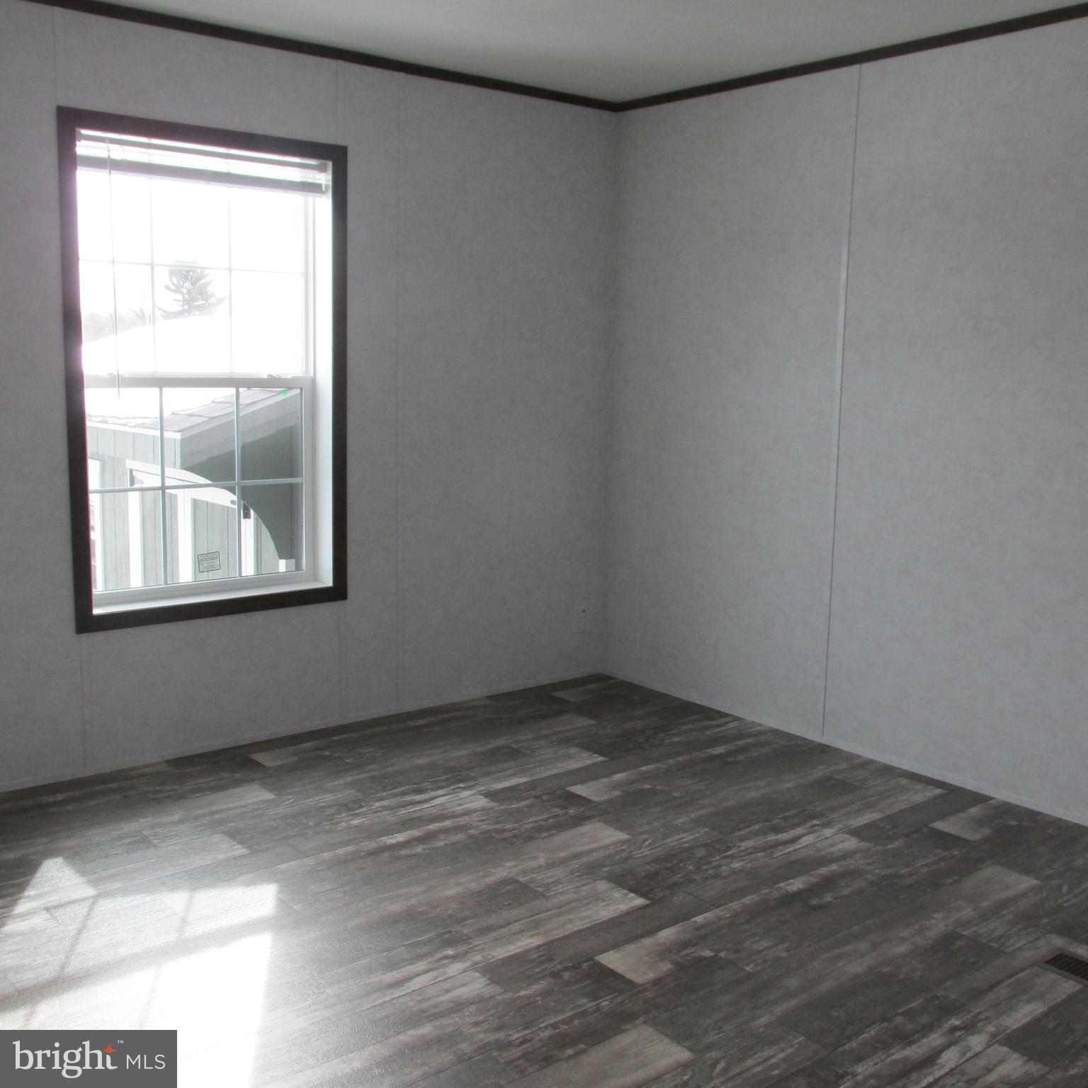 22 Abbey Road Coatesville, PA 19320 - Photo 6 of 10 Gallery Image 6