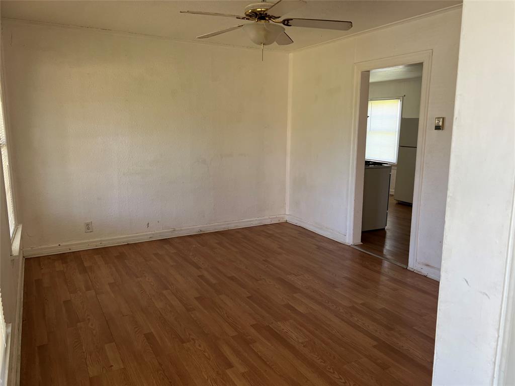 1401 Polk Street Wichita Falls, TX 76309 - Photo 28 of 29 wooden floor in a empty room