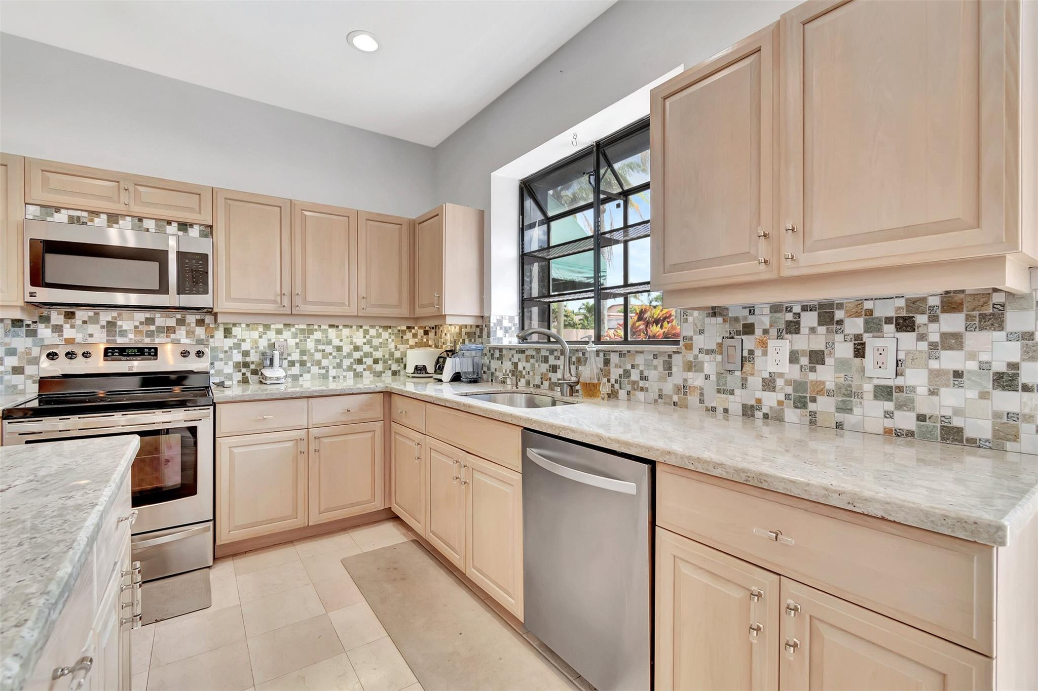6469 Via Rosa Boca Raton, FL 33433 - Photo 29 of 59 Photo 29