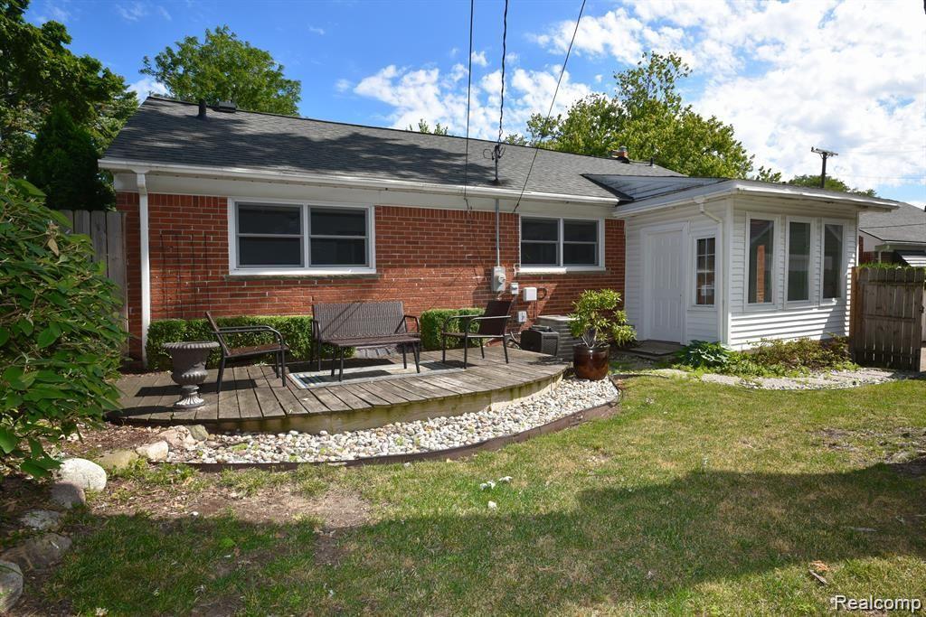 4109 Amherst Road Royal Oak, MI 48073 - Photo 29 of 33