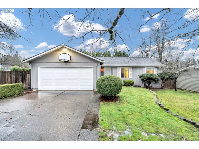 $399,000 | 2390 Northeast Spruce Avenue, Gresham, OR 97030