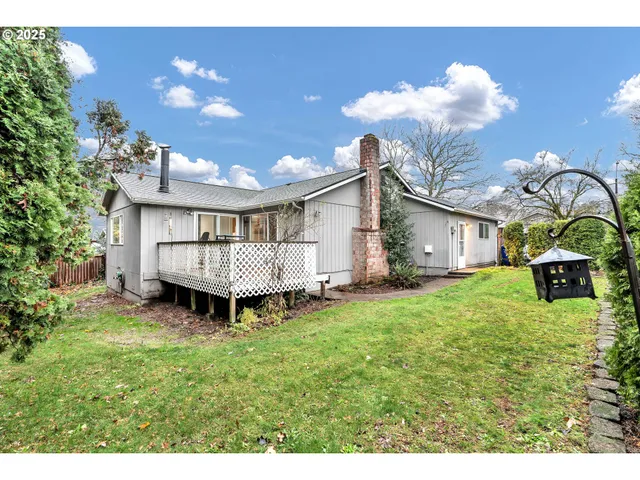 $399,000 | 2390 Northeast Spruce Avenue, Gresham, OR 97030