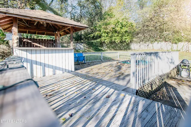 $260,000 | 1935 Sterchi Street, Knoxville, TN 37921