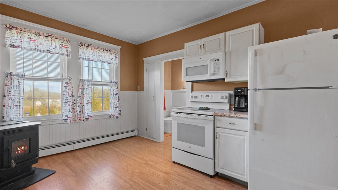 108 Mendon Road North Smithfield, RI 02896 - Photo 22 of 37