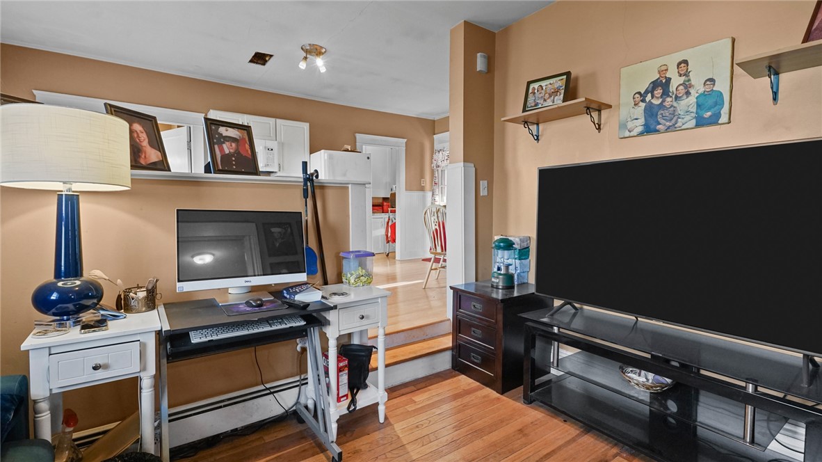 108 Mendon Road North Smithfield, RI 02896 - Photo 24 of 37