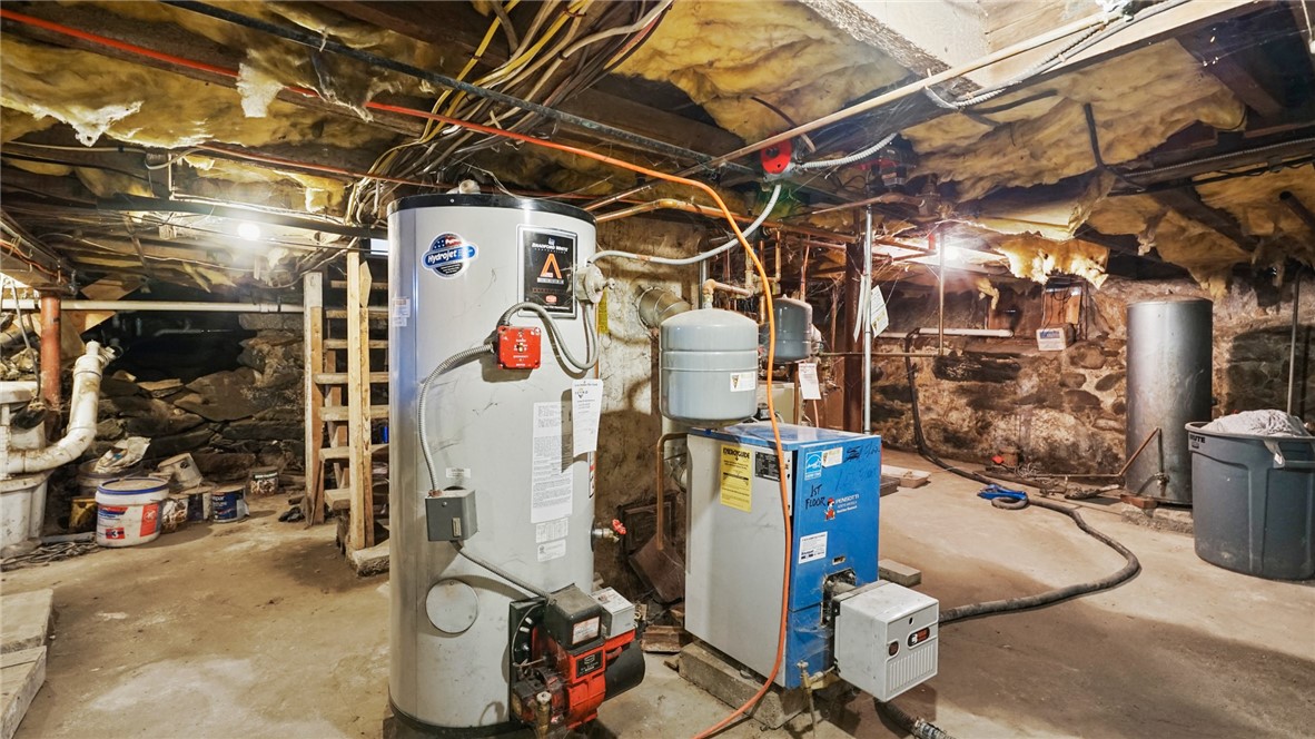 108 Mendon Road North Smithfield, RI 02896 - Photo 30 of 37