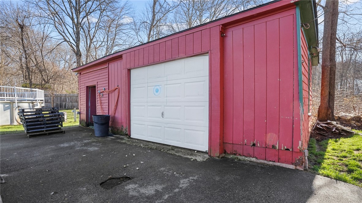 108 Mendon Road North Smithfield, RI 02896 - Photo 33 of 37