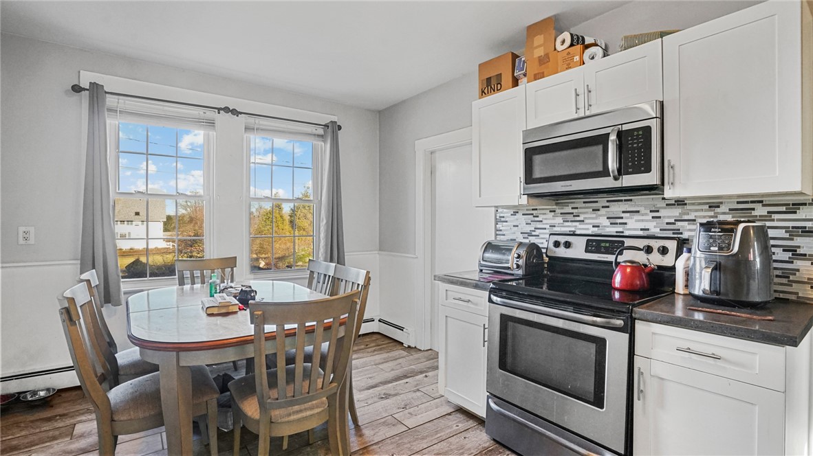 108 Mendon Road North Smithfield, RI 02896 - Photo 7 of 37