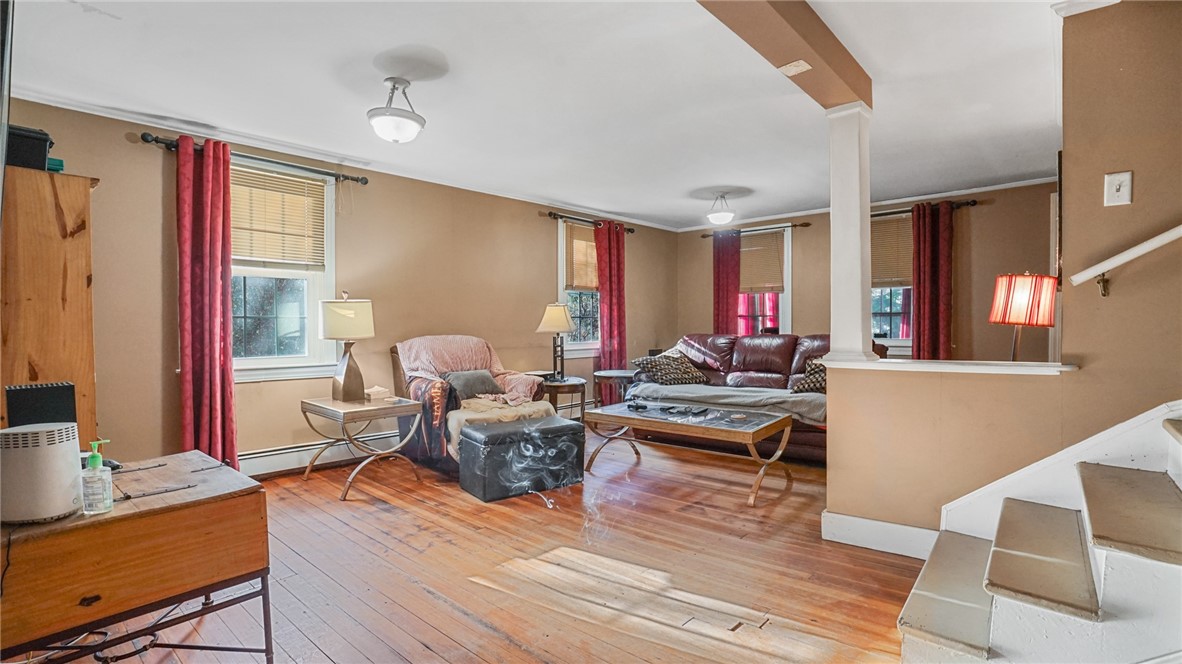 108 Mendon Road North Smithfield, RI 02896 - Photo 8 of 37