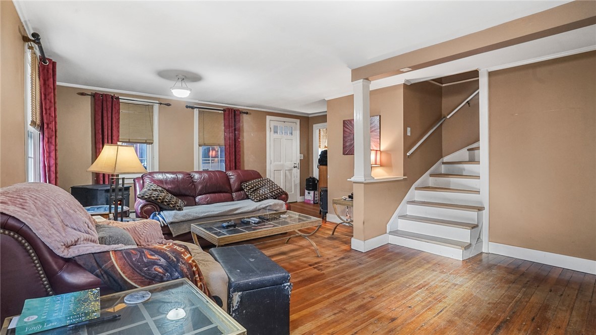 108 Mendon Road North Smithfield, RI 02896 - Photo 9 of 37