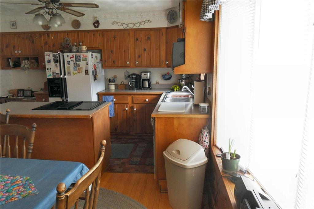 529 State Park Road New Alexandria, PA 15670 - Photo 5 of 25