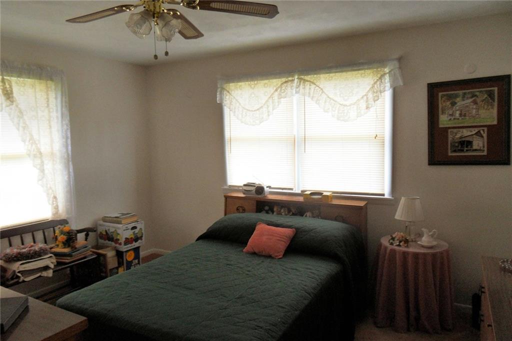 529 State Park Road New Alexandria, PA 15670 - Photo 7 of 25