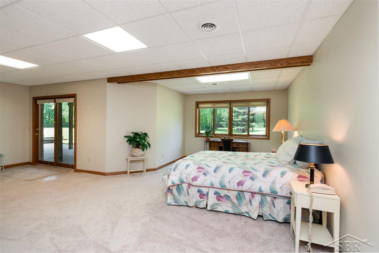 5237 North Thomas Road Freeland, MI 48623 - Photo 26 of 44