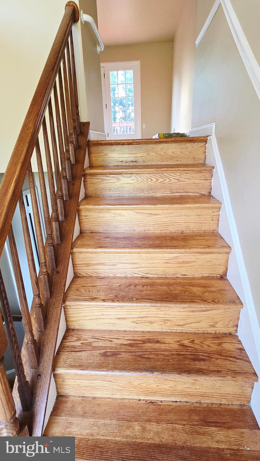 5020 Paducah Road College Park, MD 20740 - Photo 9 of 64 Stairs to upper level