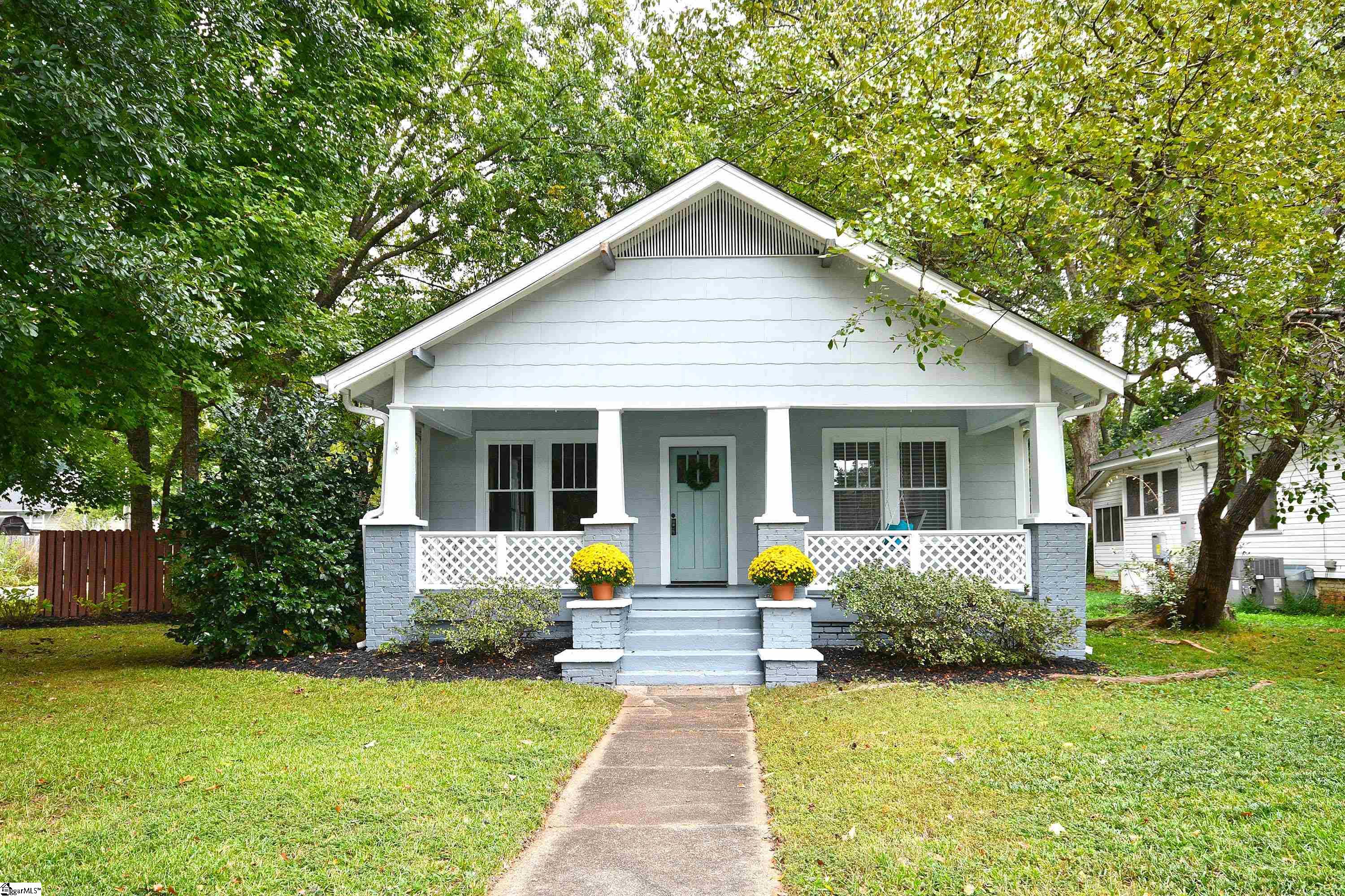 8 North Franklin Road Greenville, SC 29609 - Photo 1 of 26 Gallery Image 1