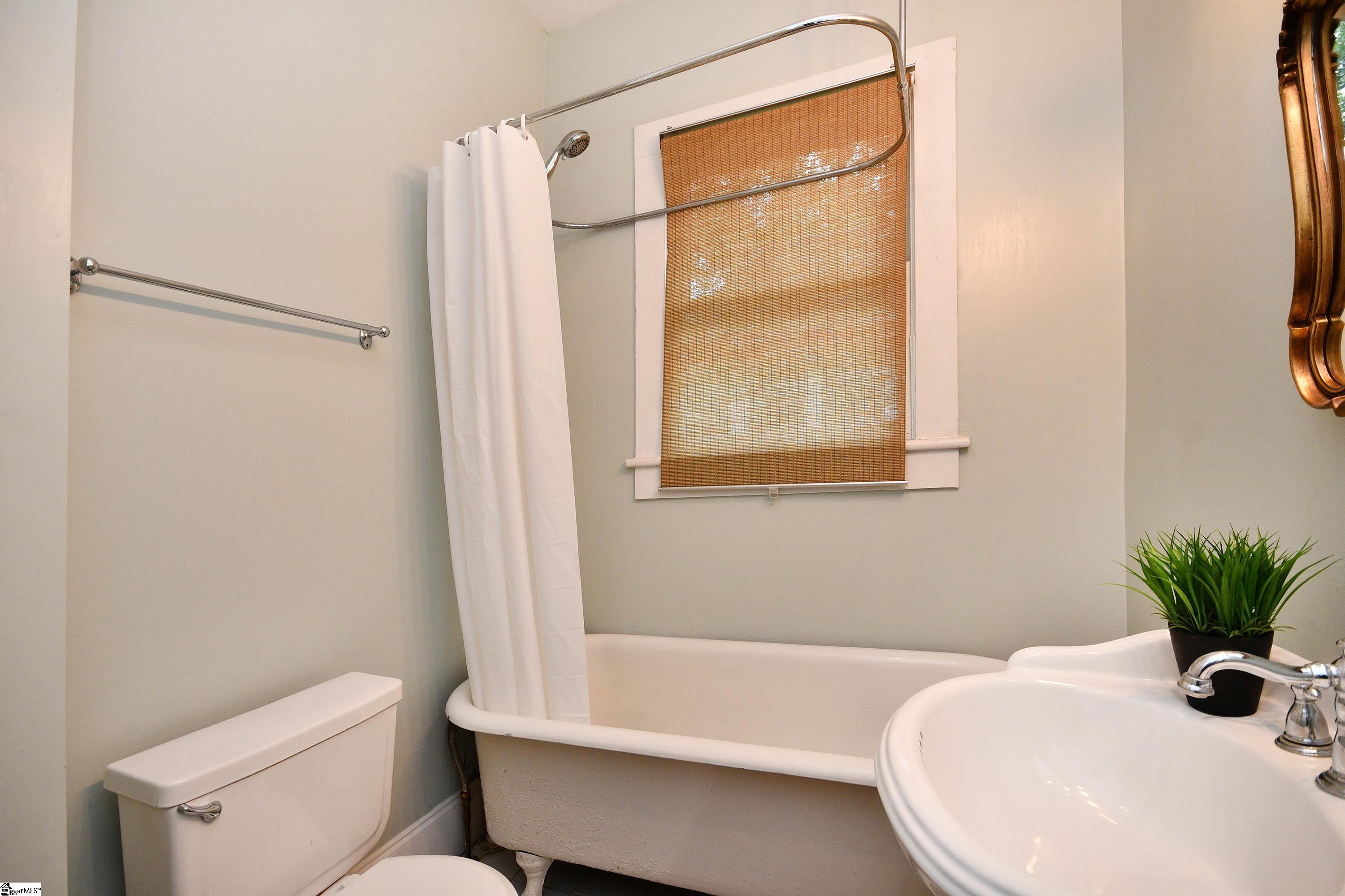 8 North Franklin Road Greenville, SC 29609 - Photo 16 of 26 Gallery Image 16