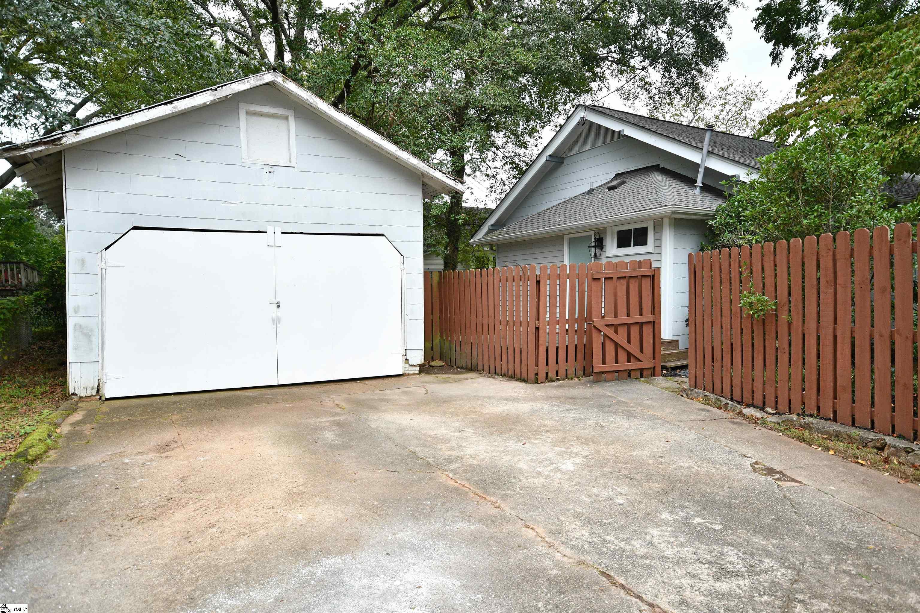 8 North Franklin Road Greenville, SC 29609 - Photo 26 of 26 Gallery Image 26