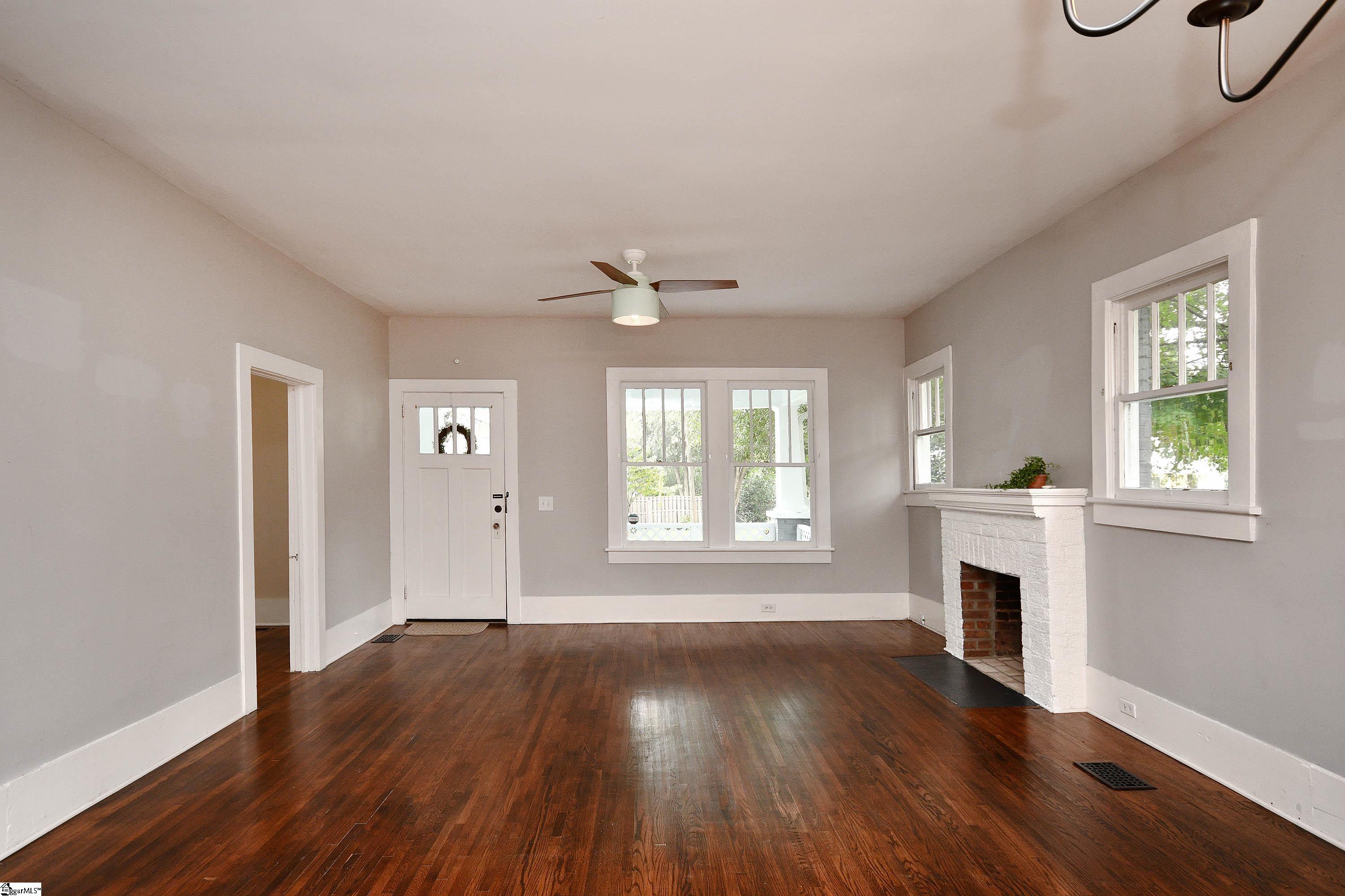 8 North Franklin Road Greenville, SC 29609 - Photo 7 of 26 Gallery Image 7