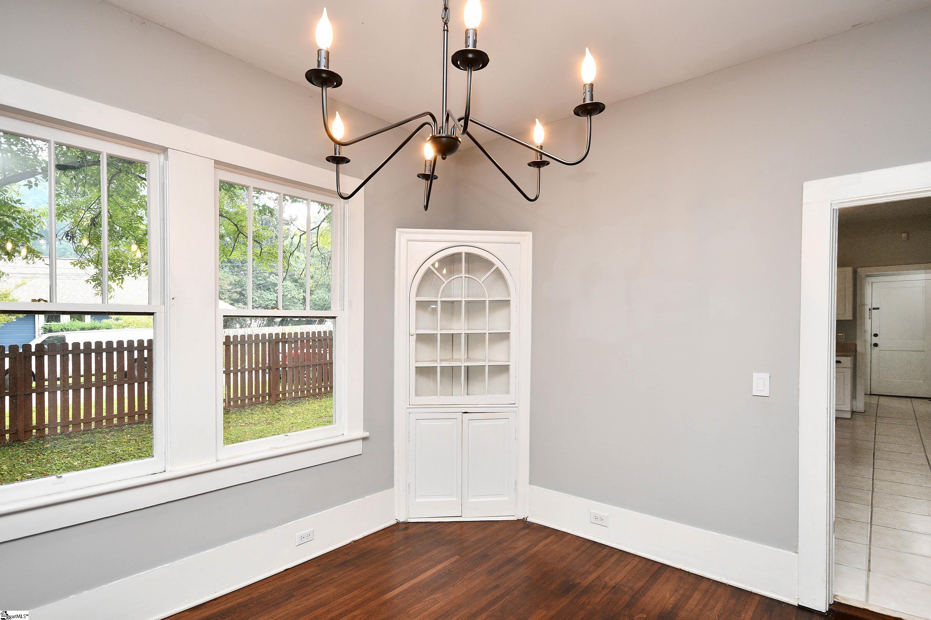 8 North Franklin Road Greenville, SC 29609 - Photo 10 of 26 Gallery Image 10