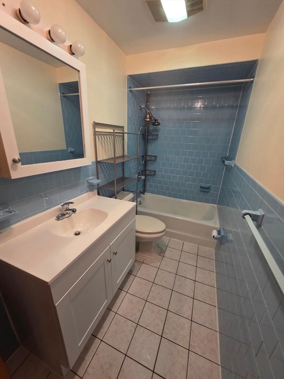 145 Suffolk Street, Unit 1 EAST Fall River, MA 02720 - Photo 21 of 24