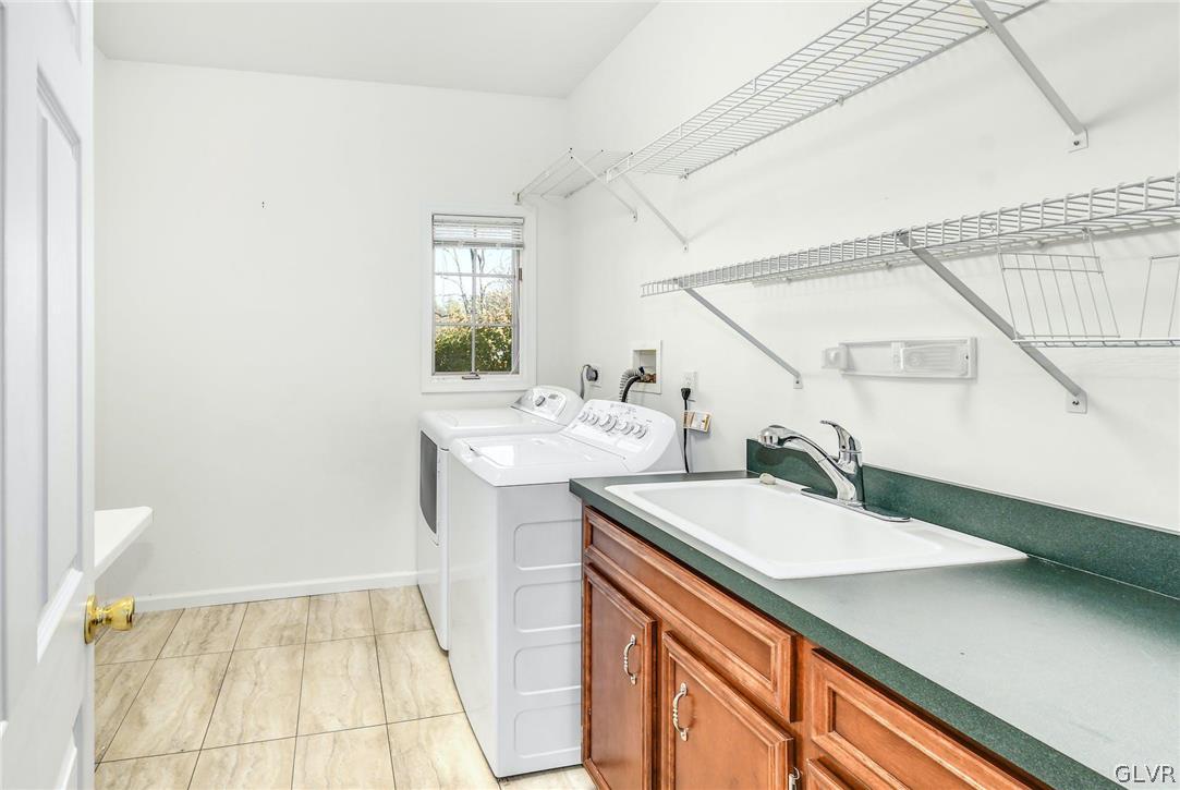 10 Barron Hill Road Easton, PA 18042 - Photo 22 of 35 a bathroom with a sink and a mirror
