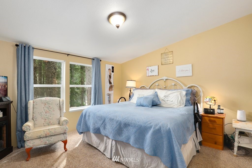 9930 Fairview Lake Road Southwest Port Orchard, WA 98367 - Photo 12 of 28 Gallery Image 12