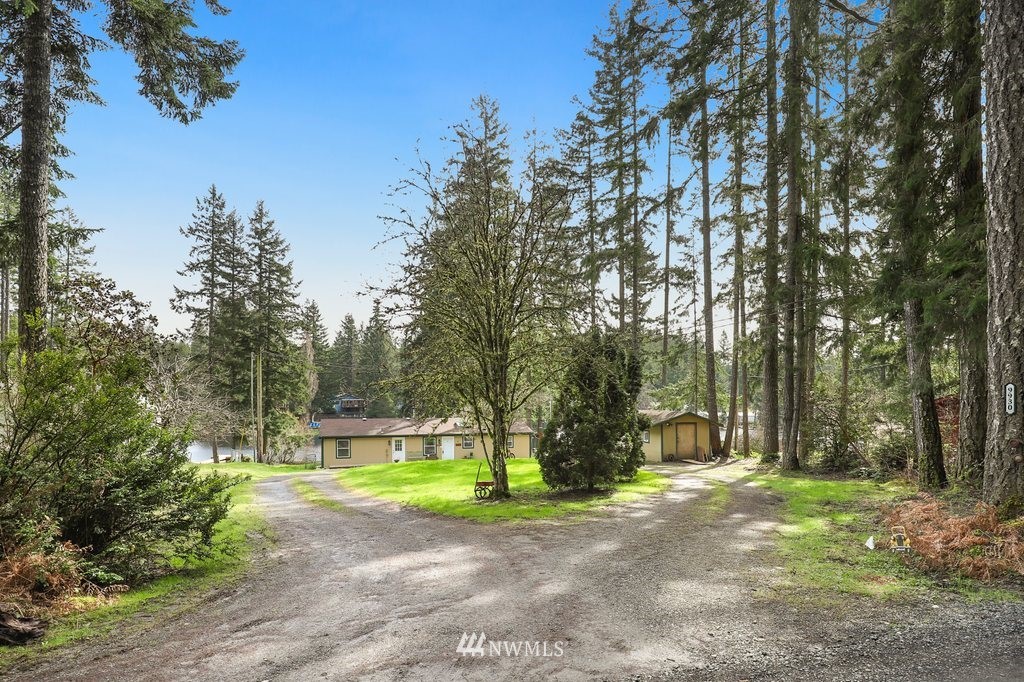 9930 Fairview Lake Road Southwest Port Orchard, WA 98367 - Photo 3 of 28 Gallery Image 3