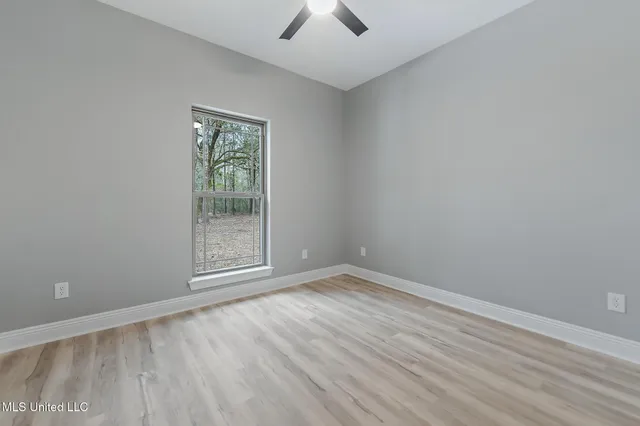 $399,900 | 5360 Hoda Road, Kiln, MS 39556