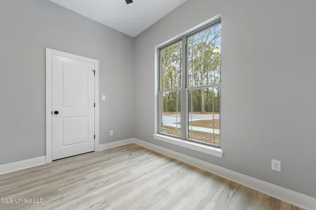 $399,900 | 5360 Hoda Road, Kiln, MS 39556