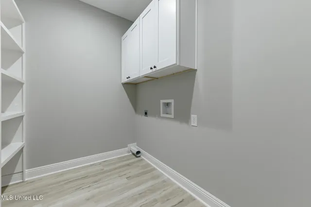 $399,900 | 5360 Hoda Road, Kiln, MS 39556