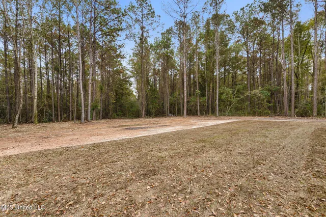 $399,900 | 5360 Hoda Road, Kiln, MS 39556