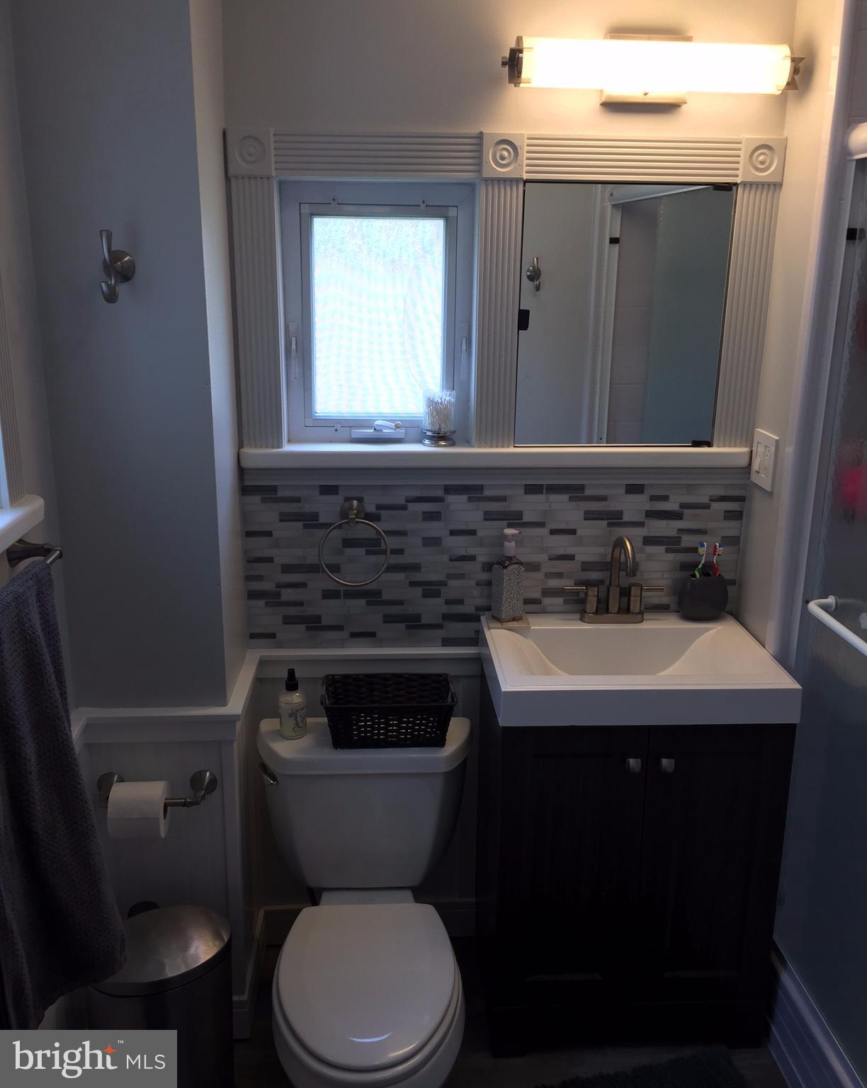 7506 Old Battle Grove Road Baltimore, MD 21222 - Photo 14 of 30 new sink & back splash 2017