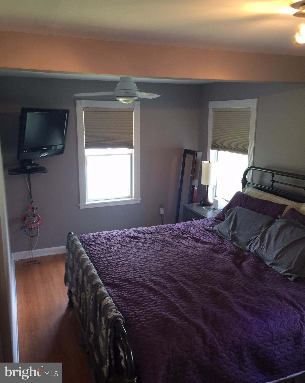 7506 Old Battle Grove Road Baltimore, MD 21222 - Photo 18 of 30 Room for king bed
