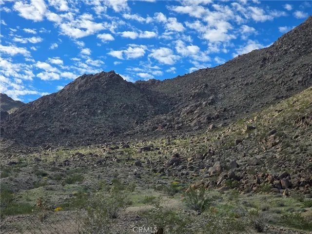 $9,900 | 82302 Raymond Drive, Twentynine Palms, CA 92277