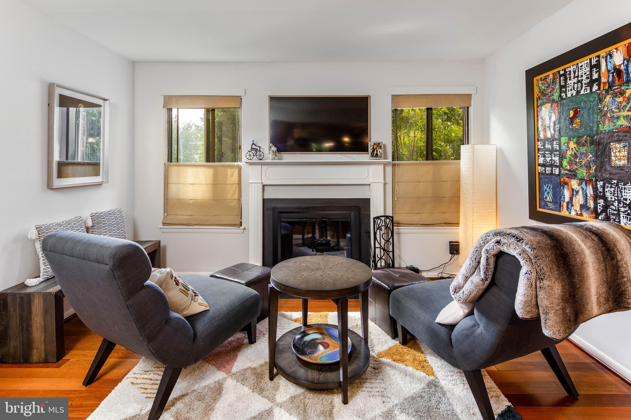 4430 Roland Springs Drive Baltimore, MD 21210 - Photo 4 of 33