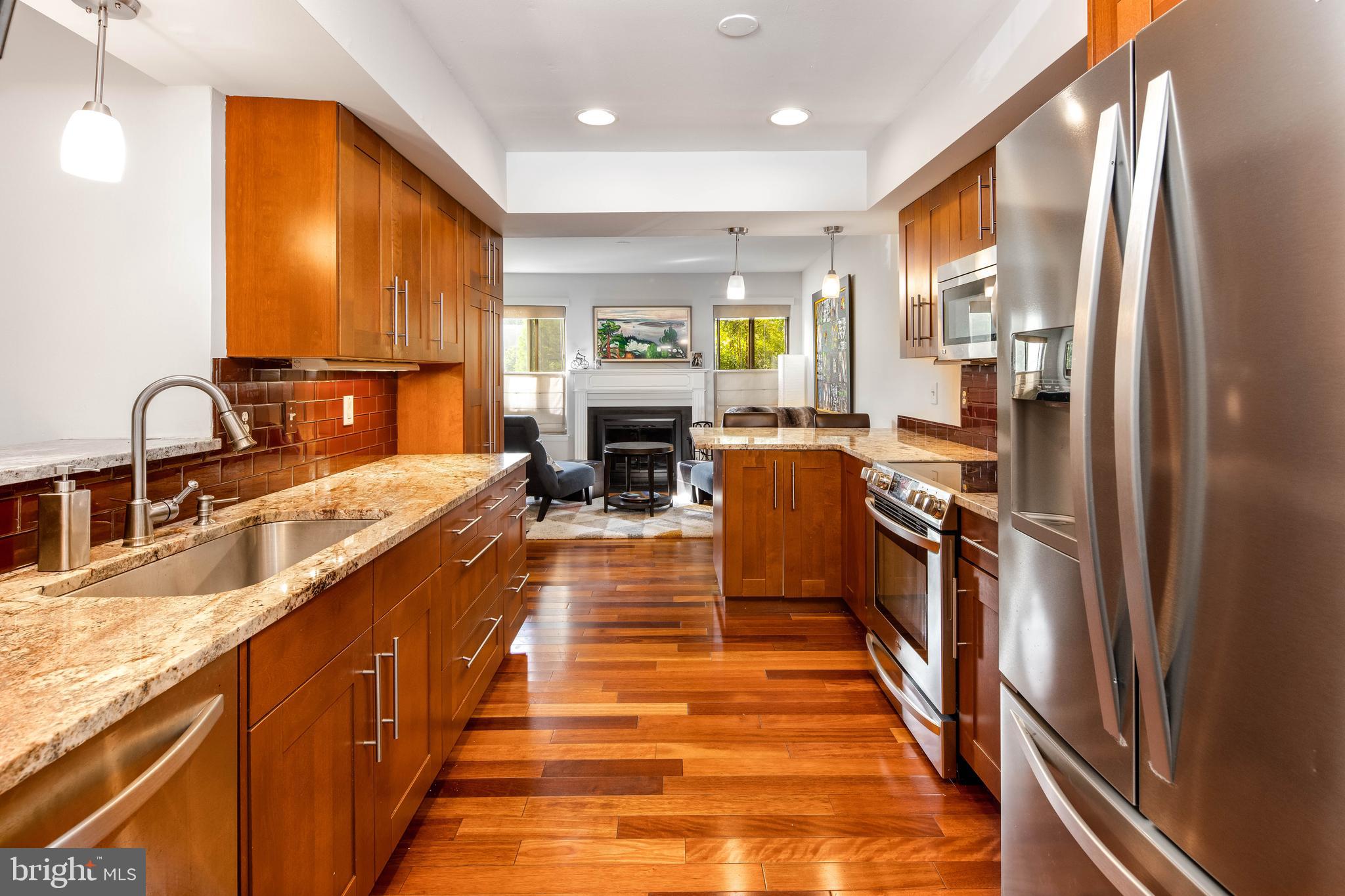 4430 Roland Springs Drive Baltimore, MD 21210 - Photo 8 of 33