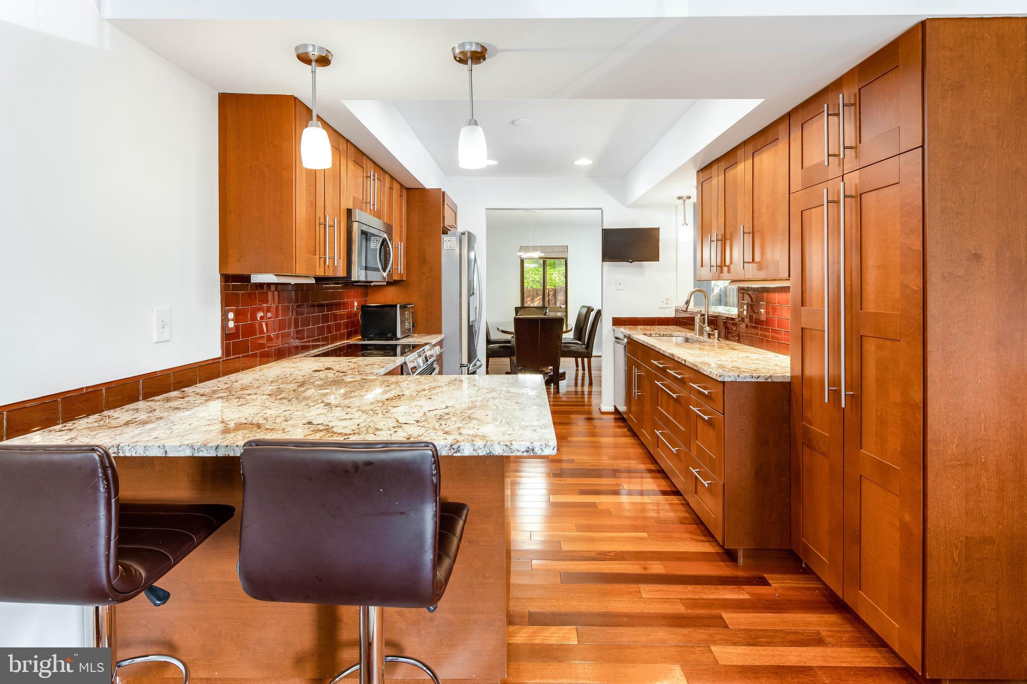 4430 Roland Springs Drive Baltimore, MD 21210 - Photo 9 of 33
