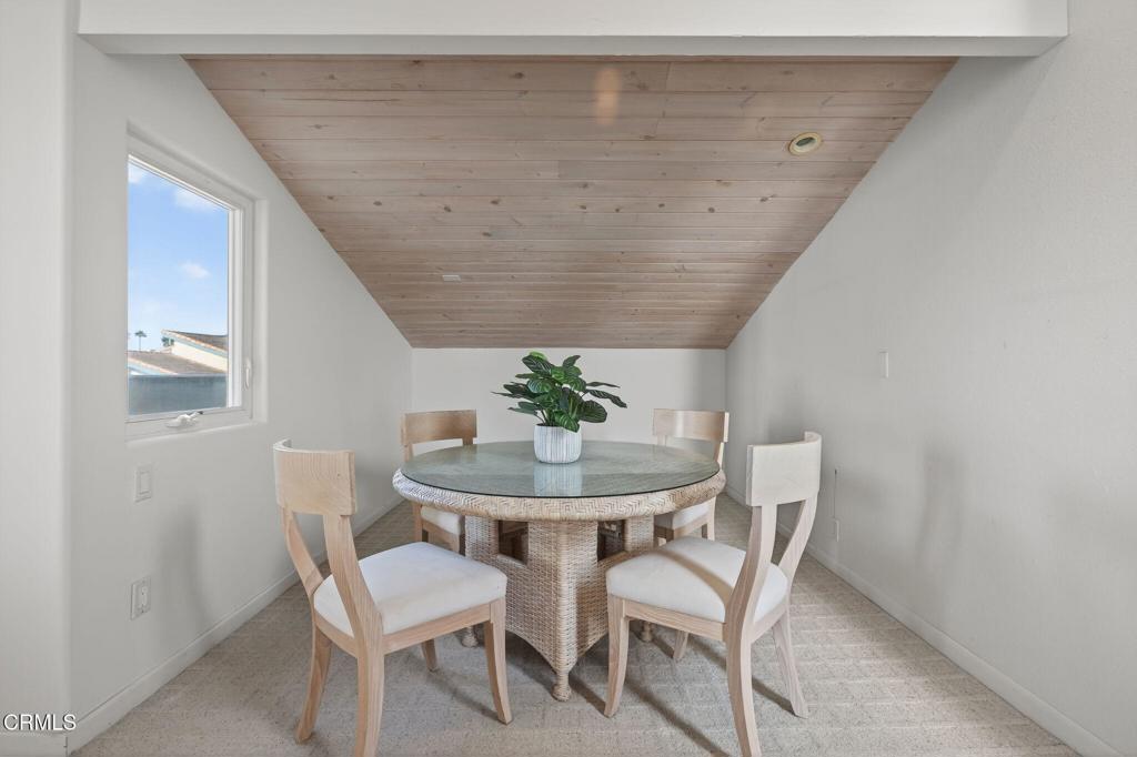 4169 Ocean Drive Oxnard, CA 93035 - Photo 29 of 74 37-web-or-mls-020_Upmarketmedia_4169Oce-