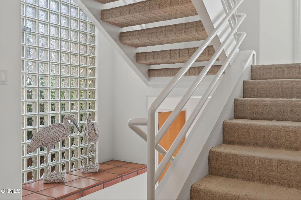 4169 Ocean Drive Oxnard, CA 93035 - Photo 33 of 74 41-web-or-mls-013_Upmarketmedia_4169Oce-