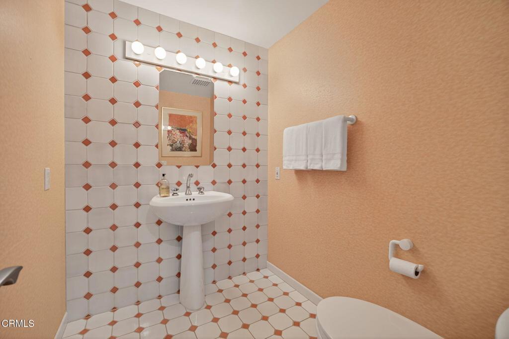 4169 Ocean Drive Oxnard, CA 93035 - Photo 50 of 74 58-web-or-mls-011_Upmarketmedia_4169Oce-