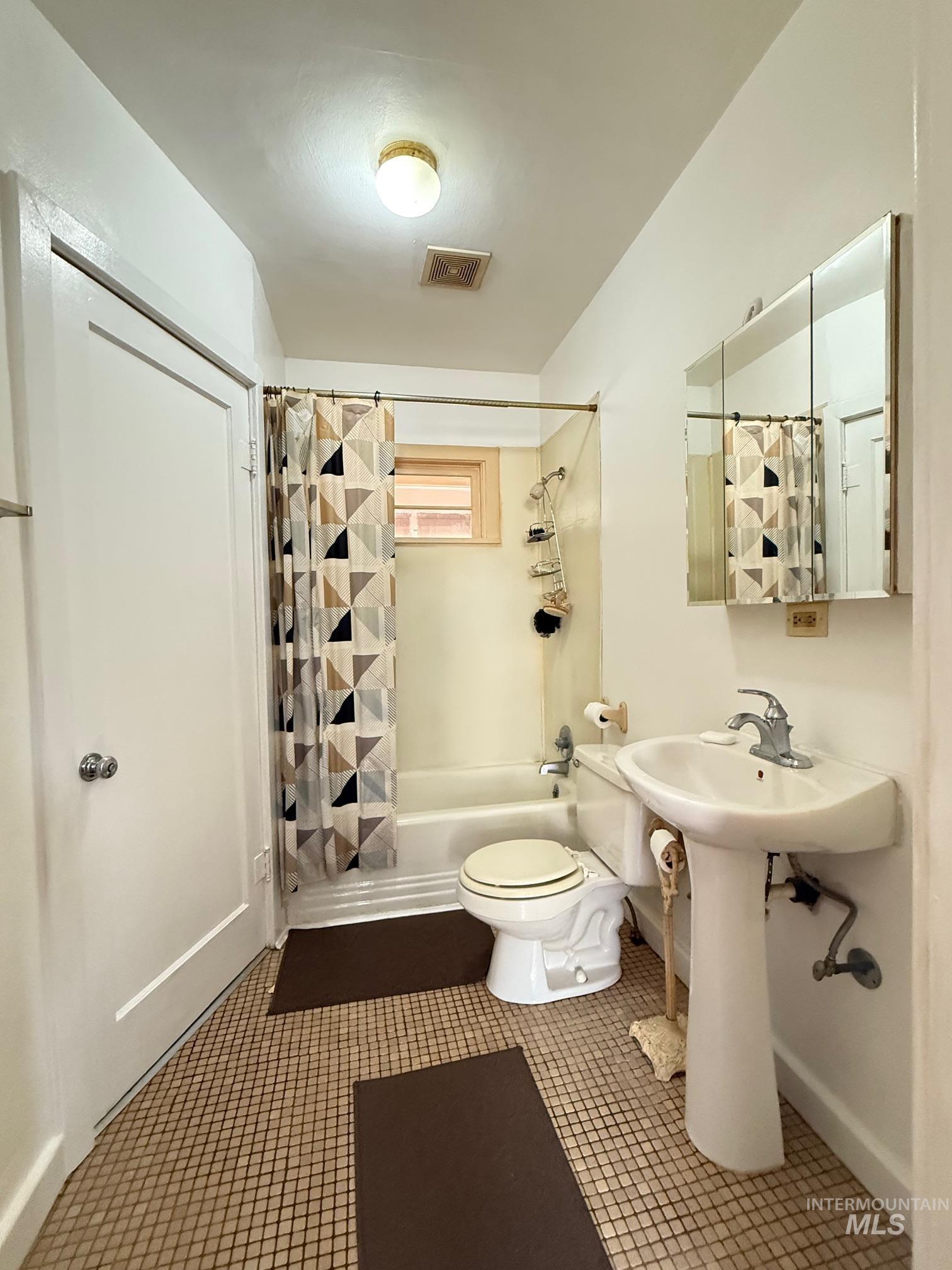 810 Main Street Kamiah, ID 83536 - Photo 9 of 19